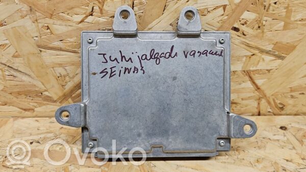 rrr-part-1813-e7c97f24068d4cfde1c9aa97e5a64089 Mercedes-Benz S W221 Camera control unit module