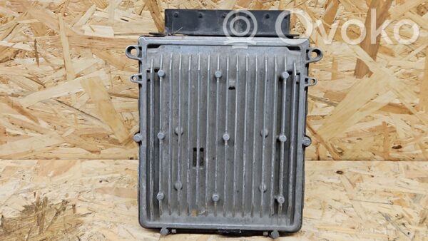 Mercedes-Benz S W221 Mootori aju ECU