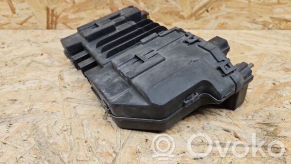 rrr-part-1833-48fda61e4d3bd7aba7d2389fa9ed1178 Mercedes-Benz S W221 Fuse module