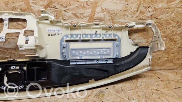 rrr-part-1837-e05a9dcfa147013a5f6402482c7a4bff Mercedes-Benz S W221 Dashboard