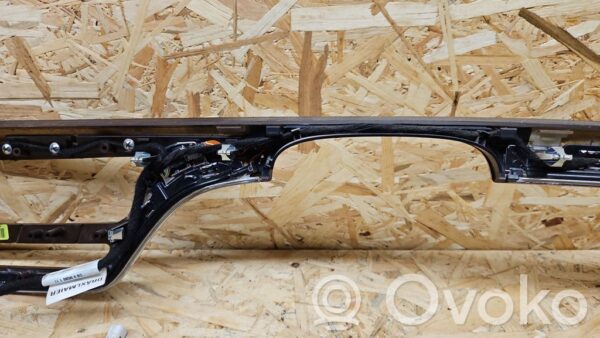 rrr-part-1840-79270e67d92170bab26ff87169e4386a Mercedes-Benz S W221 Dashboard glove box trim