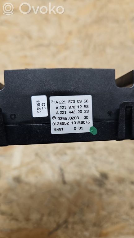 rrr-part-1843-16b283112c1ae8435a77543e27c47a6e Mercedes-Benz S W221 Kliimaseade