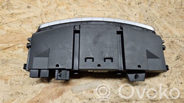 rrr-part-1843-98b582c4fc781e64f3381f21752ca21d Mercedes-Benz S W221 Kliimaseade