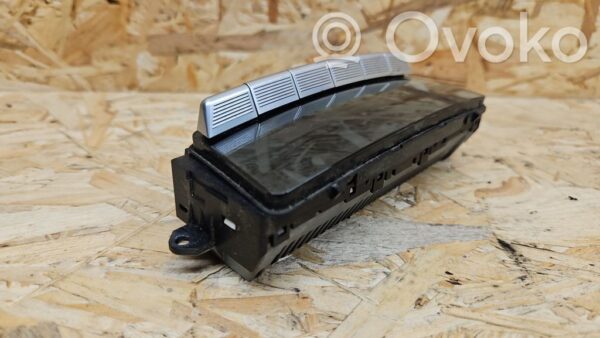rrr-part-1852-caaf5ab1a7b073b71a543fde2fb79ad3 Mercedes-Benz S W221 Kliimaseade