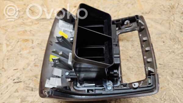 rrr-part-1853-97f4c4705da12b68161f3ade51535eaa Mercedes-Benz S W221 Tagumine õhutusvõre