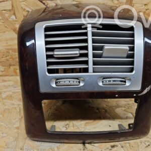 rrr-part-1853-b8d89bf573e573fe276da0176990e2b8 Mercedes-Benz S W221 Tagumine õhutusvõre