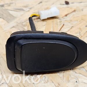 rrr-part-1855-96503e3d8f77777ced7a268b5eeca0ad Mercedes-Benz S W221 Roolil olevad nupud