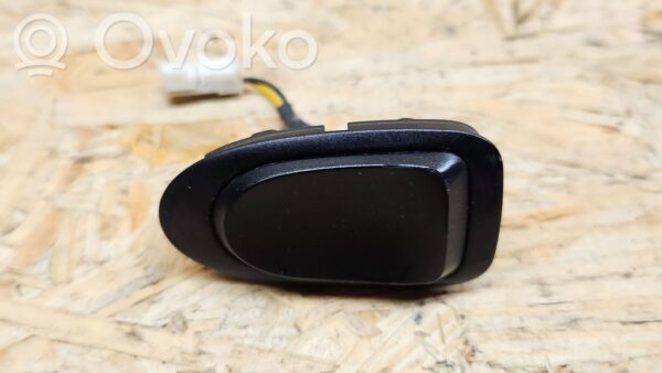 Mercedes-Benz S W221 Steering wheel buttons/switches