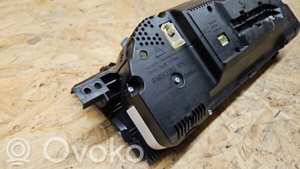 rrr-part-1867-199f0c476823b4ea6e5e4cd3899dda3d Mercedes-Benz S W221 Speedometer (instrument cluster)