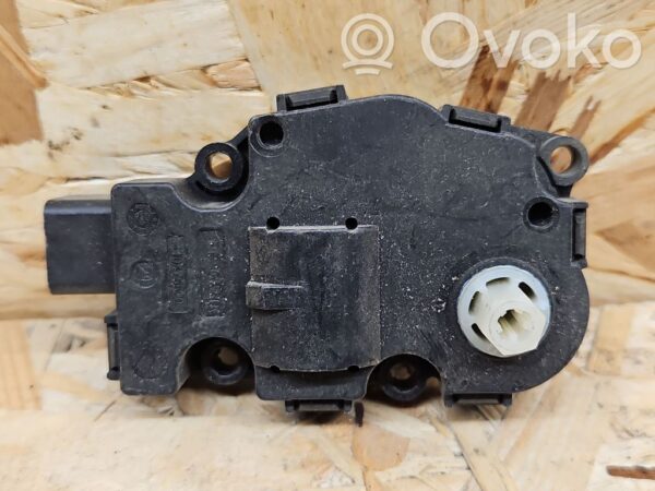 rrr-part-1887-2859f54914aec056190449c3beb5970d Mercedes-Benz S W221 Air flap motor/actuator