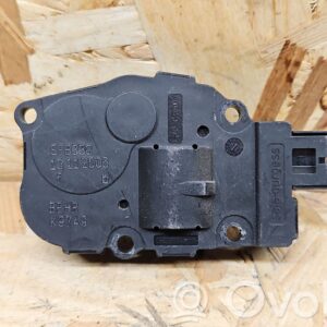 rrr-part-1887-4fd6a9517205056054c7d0632e881b90 Mercedes-Benz S W221 Õhuklapi mootor/ajam