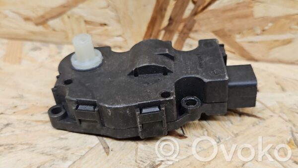 rrr-part-1888-63e4a8254d98e558ba7ec03c04ac21ef Mercedes-Benz S W221 Air flap motor/actuator