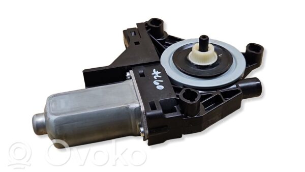 Volvo XC60 Front door window regulator motor