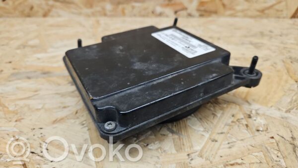 Mercedes-Benz S W221 Distronic sensor radar