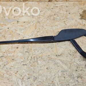 rrr-part-1912-aa23f7f5046902ae8e88feff6c05a0ed Mercedes-Benz S W221 Esiklaasi kojamehe vars