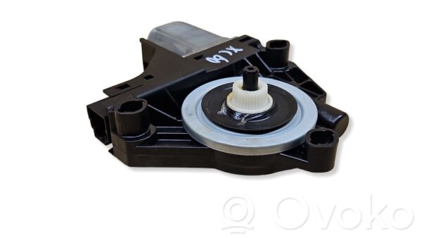 Volvo XC60 Rear door window regulator motor