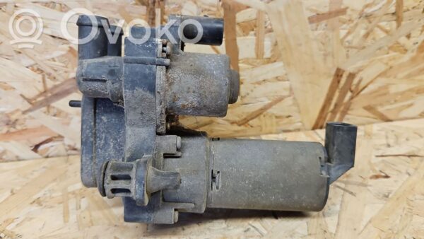 rrr-part-1920-021d5987e0a3f2047a2a1954f1a2f6ce Mercedes-Benz S W221 Coolant heater control valve