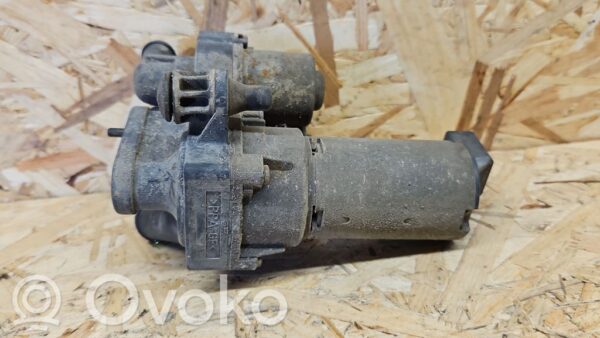 rrr-part-1920-5e281eac8ad43d4afa177ceb73f90d33 Mercedes-Benz S W221 Coolant heater control valve