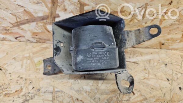 rrr-part-1921-0cc36101db8353f6f9fff5575b5baec7 Mercedes-Benz S W221 Alarm system siren