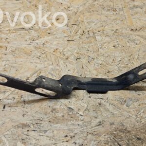 rrr-part-1941-5f701cbb46845cbb8787d5365b99aab9 Mercedes-Benz S W221 Summuti kinnitusklamber/hoidik