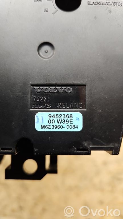 rrr-part-195-48ebdf8b3c460ebbee0ce1022ea7294d-1 Volvo S60 Climate control unit