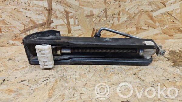 rrr-part-1986-75cff2a18283f3ba7abd926734e92797 Mercedes-Benz S W221 Lift Jack