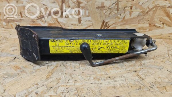 rrr-part-1986-f15af938727043e22e9e81f34dfb5b56 Mercedes-Benz S W221 Lift Jack