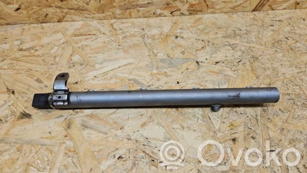 Mercedes-Benz S W221 Fuel main line pipe