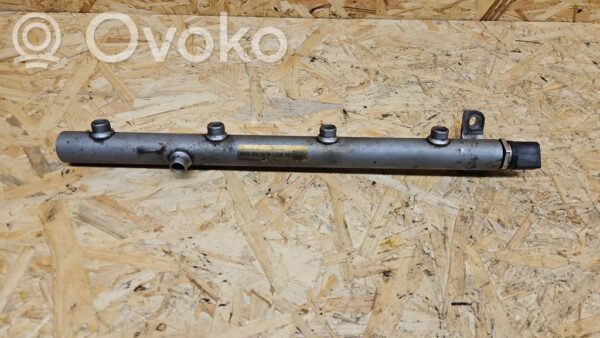 Mercedes-Benz S W221 Fuel main line pipe
