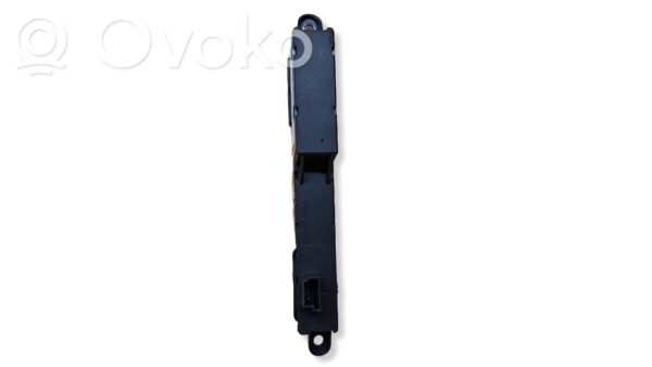 rrr-part-202-7943dcf8988d3babb3751a8fa853fa15 Mercedes-Benz CLS C219 Käigukangi indikaator