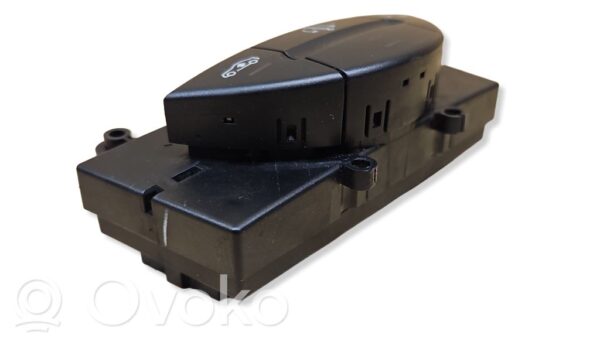 Mercedes-Benz CLS C219 Suspension ride height/mode switch