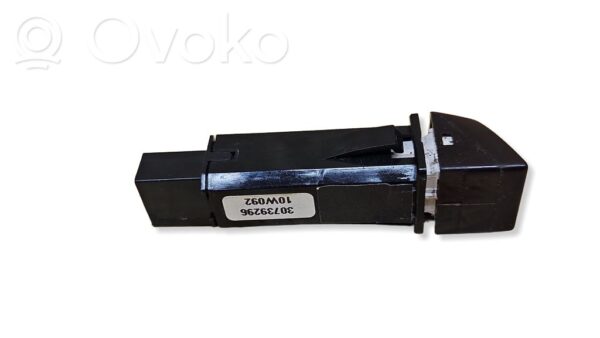 Volvo XC60 Hazard light switch