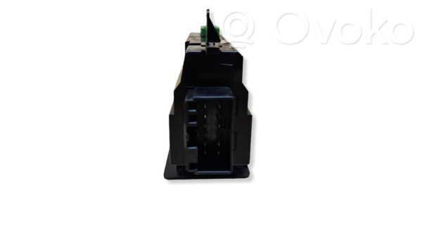 Volvo S60 Electric window control switch
