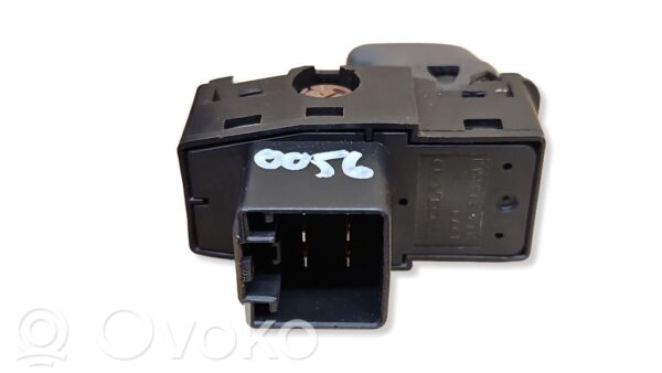 Volvo S60 Electric window control switch