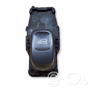 rrr-part-214-05e4398c04219a1f79c976f9b8fa8357 Volvo S60 Electric window control switch