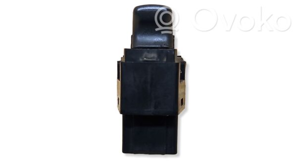 rrr-part-214-982c6c1c9bc719f205ce9b89e732458f Volvo S60 Electric window control switch