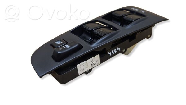 rrr-part-219-7cd55d92816d807c178fd310450159ec-1 Toyota Avensis T250 Electric window control switch