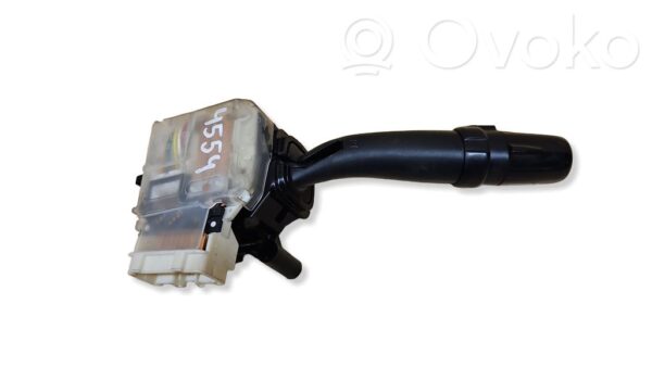 rrr-part-221-5355d1cac46fab3a4a0487d98b9b8192 Toyota Avensis T250 Indicator stalk