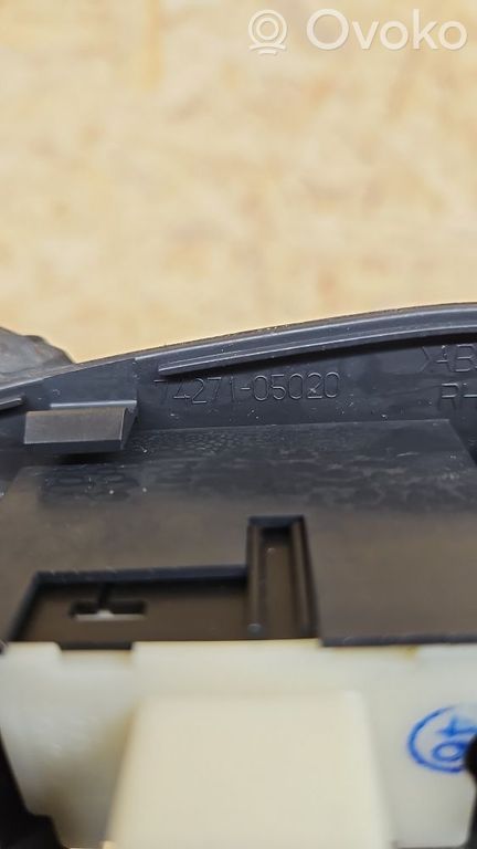 rrr-part-228-1a1127542ffaf729ca65d2068740a045-1 Toyota Avensis T250 Electric window control switch