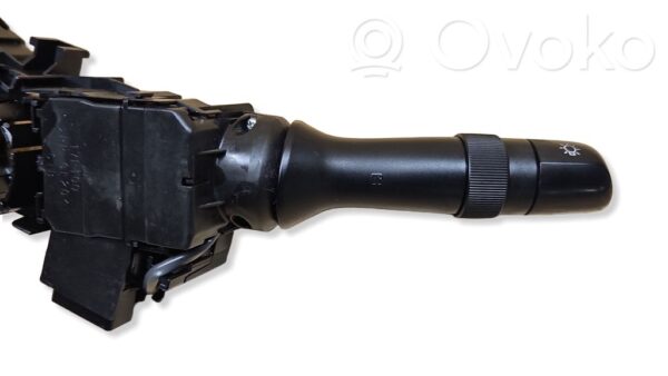 Lexus IS 220D-250-350 Wiper turn signal indicator stalk/switch