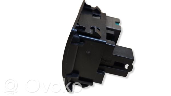 Lexus IS 220D-250-350 Traction control (ASR) switch