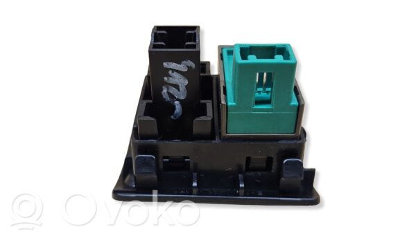 Lexus IS 220D-250-350 Traction control (ASR) switch