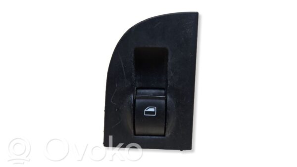 rrr-part-240-18aaa973a26f4f19df04cb046cb32d3b-1 Audi A6 S6 C5 4B Electric window control switch