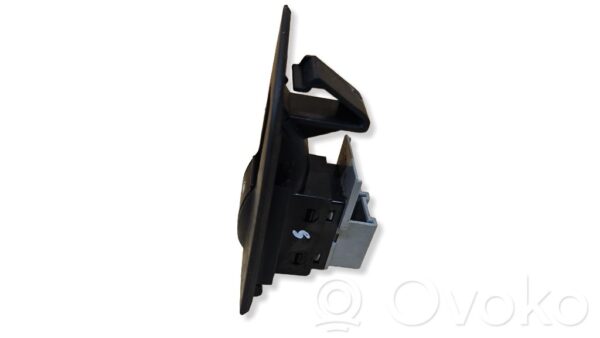 rrr-part-241-f87245982d47980c6db78f56db0703fc Audi A6 S6 C5 4B Electric window control switch