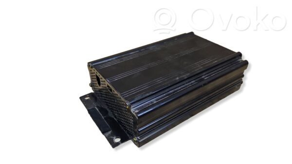 Audi A6 S6 C5 4B Sound amplifier