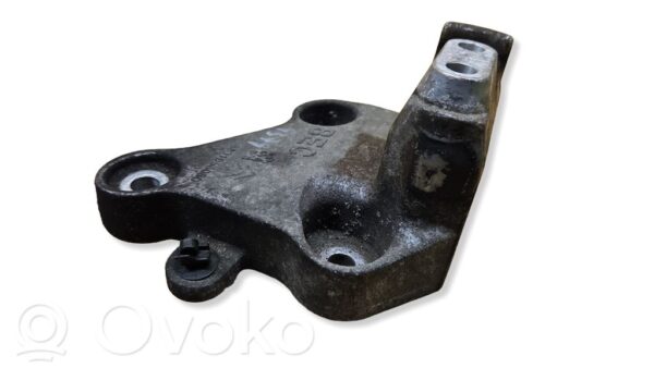 Citroen Berlingo Gearbox mounting bracket