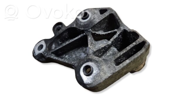 Citroen Berlingo Gearbox mounting bracket
