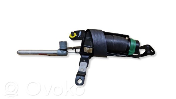 Volvo S60 Front seatbelt