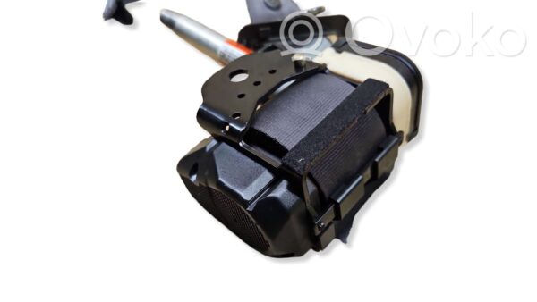 Volvo S60 Rear seatbelt