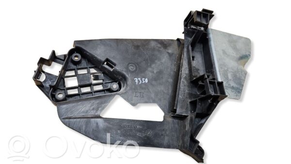 Volvo XC60 Rear door exterior handle/bracket